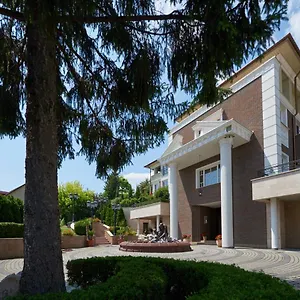 Erla Boutique 4* Eger
