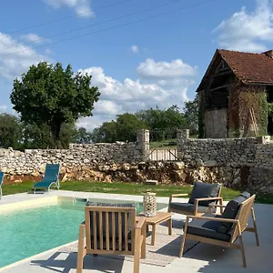 Familiale à La Ferme De La Truffe Couette-café Cuzance