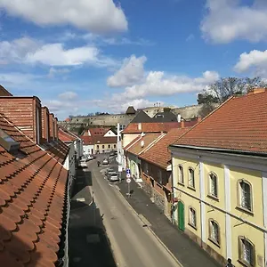 Filsdeger Haz - & Apartmans 2* Eger