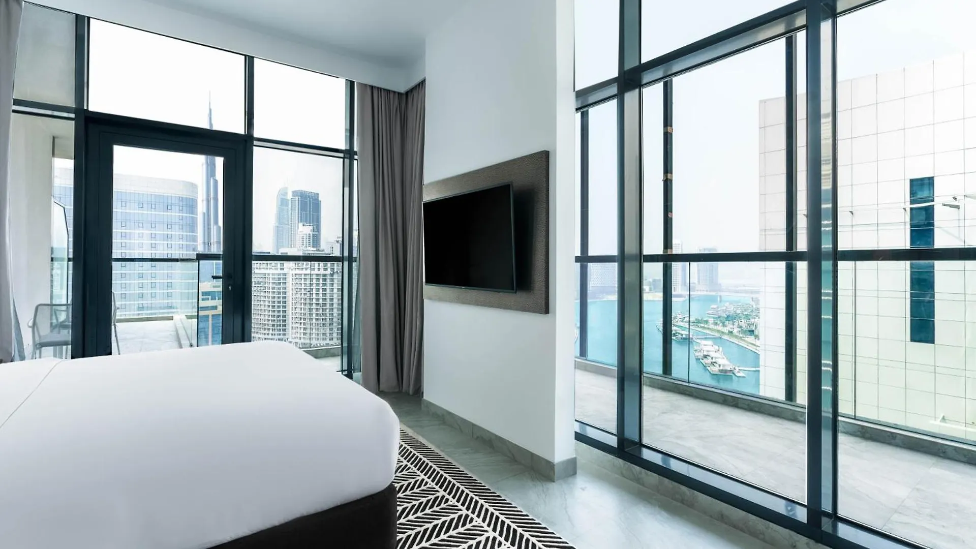 Отель The First Collection Dubai Waterfront